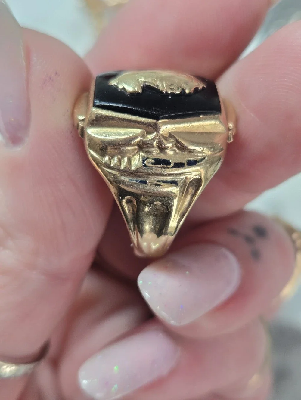 10k Yellow Gold and Black Men's Class Ring - Classic Art Deco Style